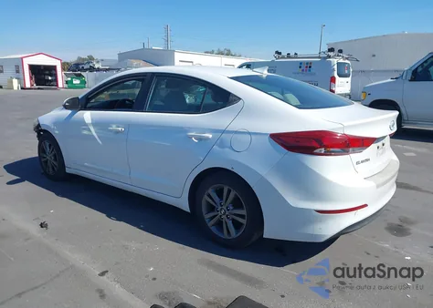 2017 Hyundai Elantra Se z USA, uszkodzony, nr VIN 5NPD84LF9HH009330